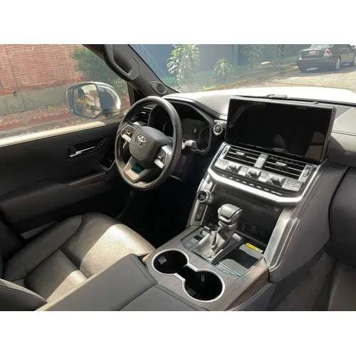 Toyota Land Cruiser VX 2024 Blanco Caracas