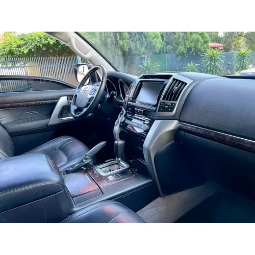 Toyota Land Cruiser VX 2015 Blanco Caracas