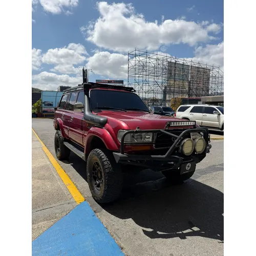 Toyota Land Cruiser Vx Burbuja