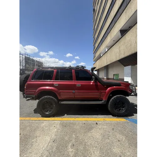 Toyota Land Cruiser Vx Burbuja