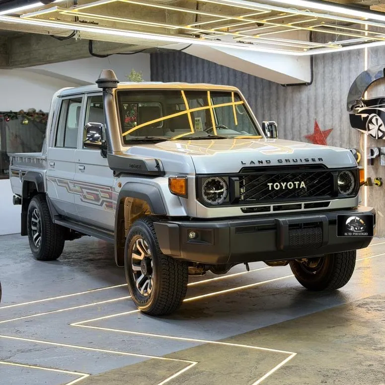 Toyota Land Cruiser 79 LX 2025 Plateado Caracas
