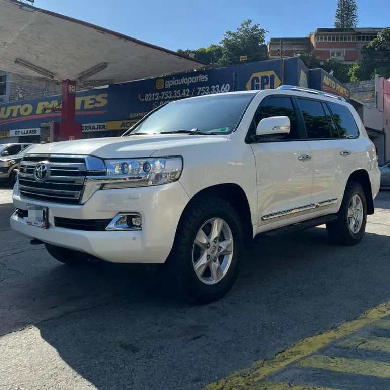Toyota Land Cruiser 200 2017 Blanco Caracas