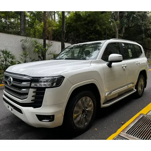 Toyota Land Cruiser 300 GX.R 2025 Blanco Caracas