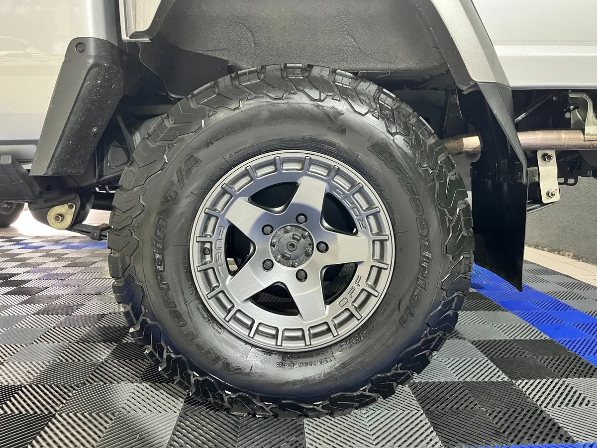 Toyota Lc Land Cruiser Serie 79 Hembrita 2024 plata7
