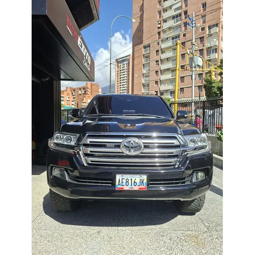 Toyota Land Cruiser 200 2016 Negro Caracas