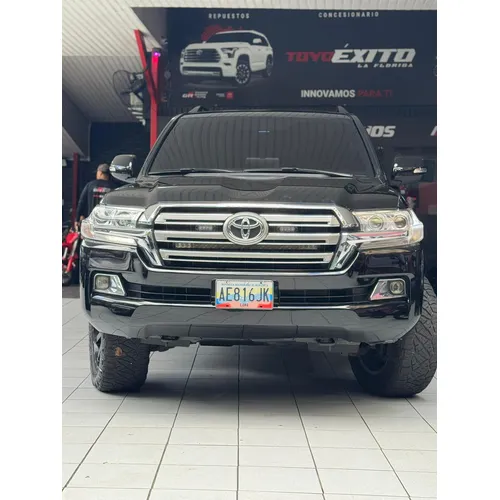 Toyota Land Cruiser 200 2016 Negro Caracas