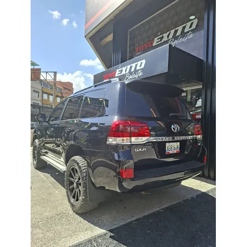 Toyota Land Cruiser 200 2016 Negro Caracas