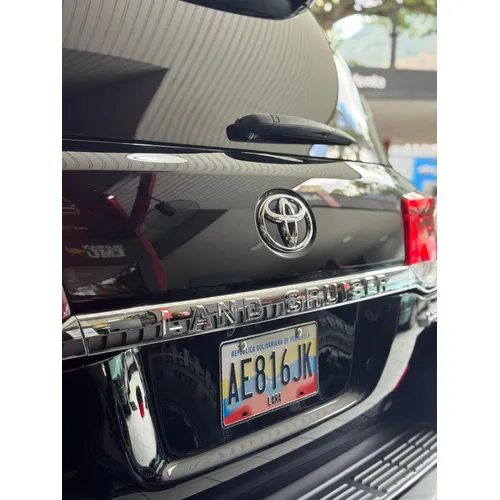 Toyota Land Cruiser 200 2016 Negro Caracas