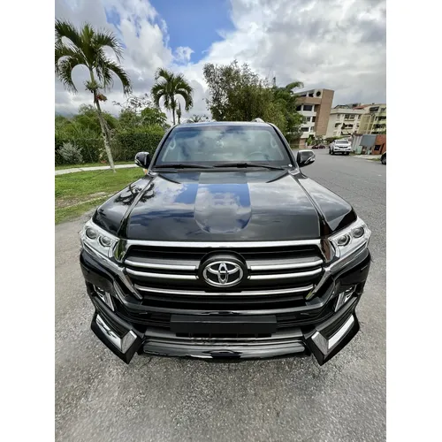 Toyota Land Cruiser 200 2020 Negro Caracas