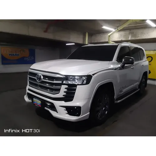 Toyota Land Cruiser 300 GX.R 2025 Blanco Caracas