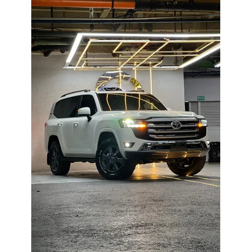 Toyota Land Cruiser 300 2022 Blanco Caracas