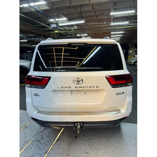 Toyota Land Cruiser 300 2022 Blanco Caracas