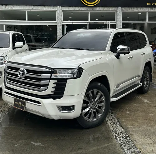 Toyota Land Cruiser 300 VX.R 2023 Blanco Caracas