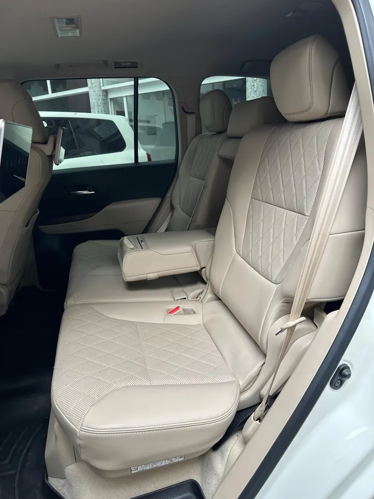 Toyota Land Cruiser 300 VX.R 2023 Blanco Caracas