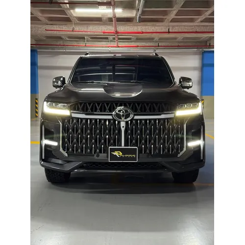 Toyota Land Cruiser 300 2024 Plateado Caracas