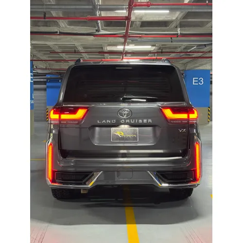 Toyota Land Cruiser 300 2024 Plateado Caracas