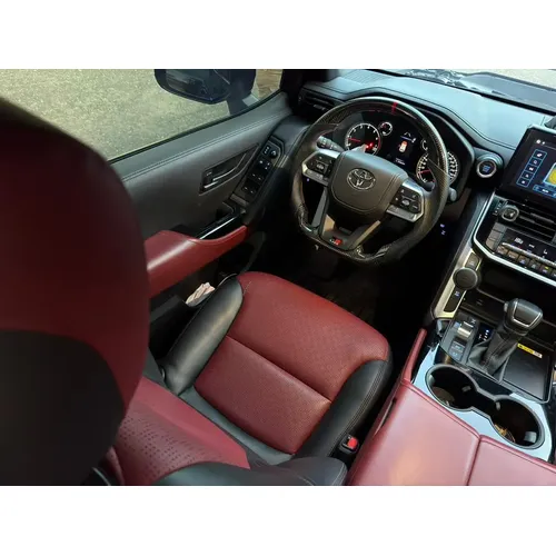 Toyota Land Cruiser 300 2024 Negro Caracas