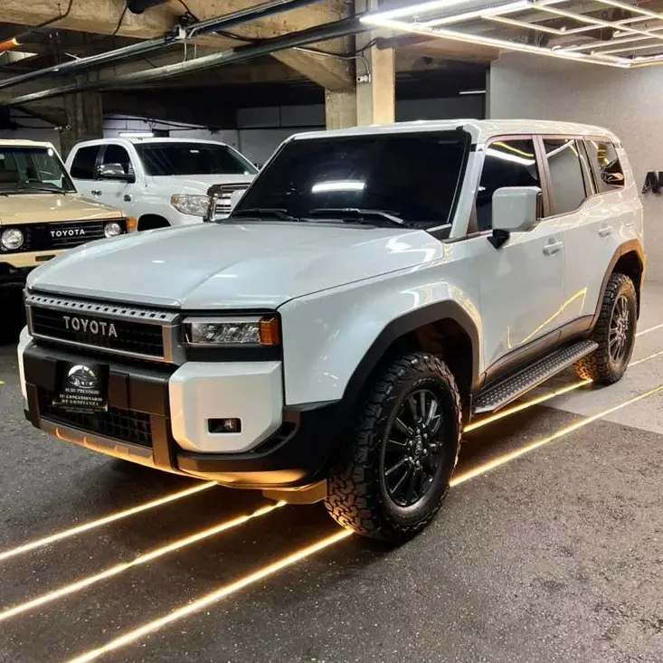 Toyota Land Cruiser 300 2024 Gris Caracas