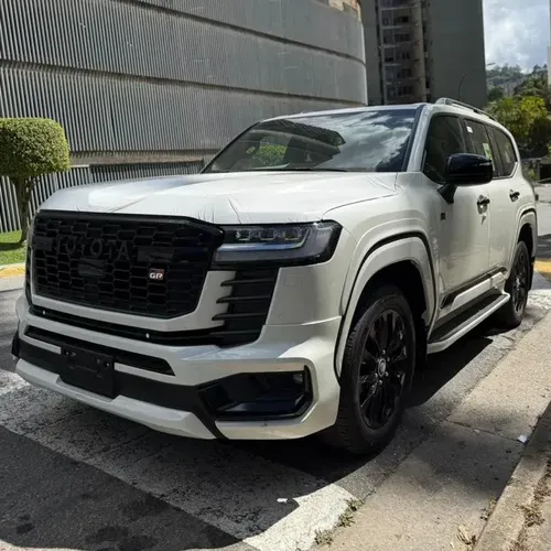 Toyota Land Cruiser 300 2025 Blanco Caracas