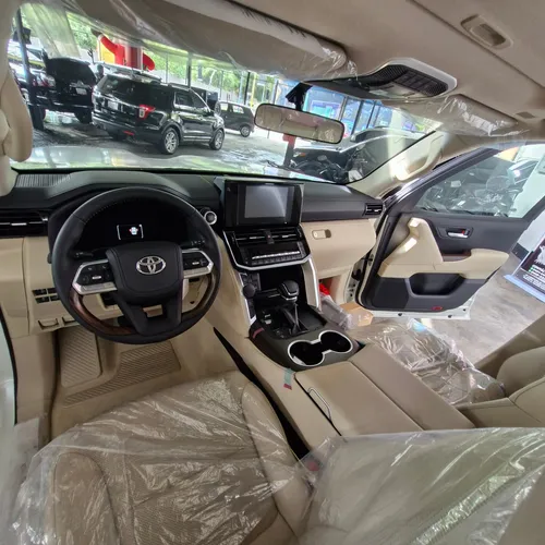 Toyota Land Cruiser 300 2025 Blanco Caracas
