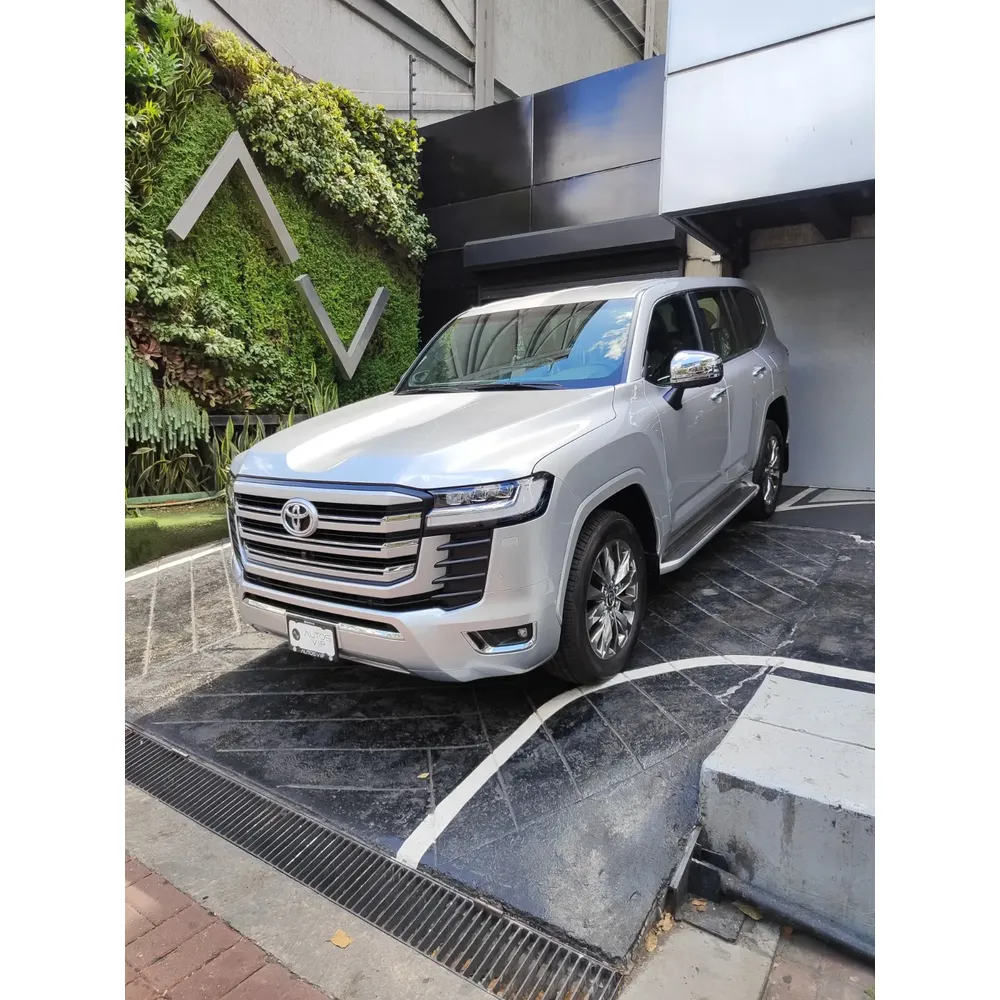 Toyota Land Cruiser 300 2025 Blanco Caracas