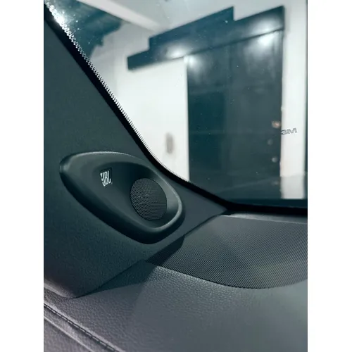 Toyota Land Cruiser 300 VX 2024 Negro Girardot