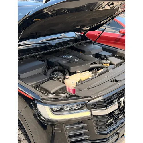 Toyota Land Cruiser 300 GR Sport 2024 Negro Caracas