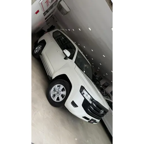 Toyota Land Cruiser 300 GX 2025 Blanco