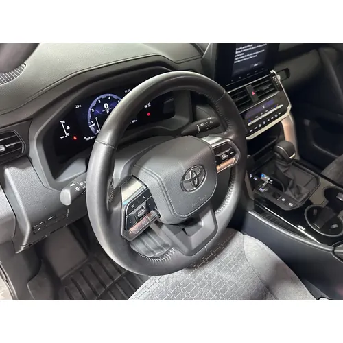 Toyota Land Cruiser 300 2024 Blanco Caracas