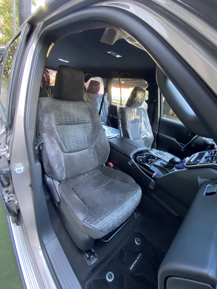 Toyota Land Cruiser 300 GX.R 2025 Dorado Caracas
