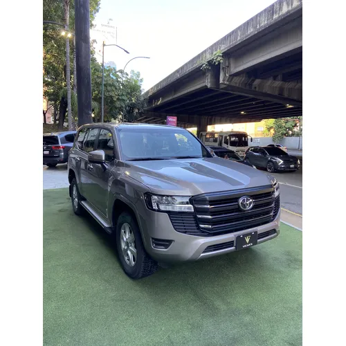 Toyota Land Cruiser 300 GX.R 2025 Dorado Caracas