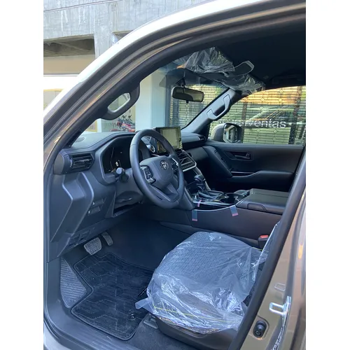 Toyota Land Cruiser 300 GX.R 2025 Dorado Caracas
