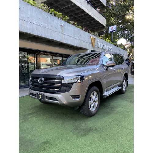 Toyota Land Cruiser 300 GX.R 2025 Dorado Caracas