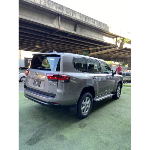 Toyota Land Cruiser 300 GX.R 2025 Dorado Caracas