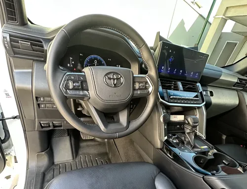 Toyota Land Cruiser 300 GX.R 2025 Blanco Caracas