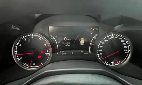 Toyota Land Cruiser 300 2024 Gris Valencia