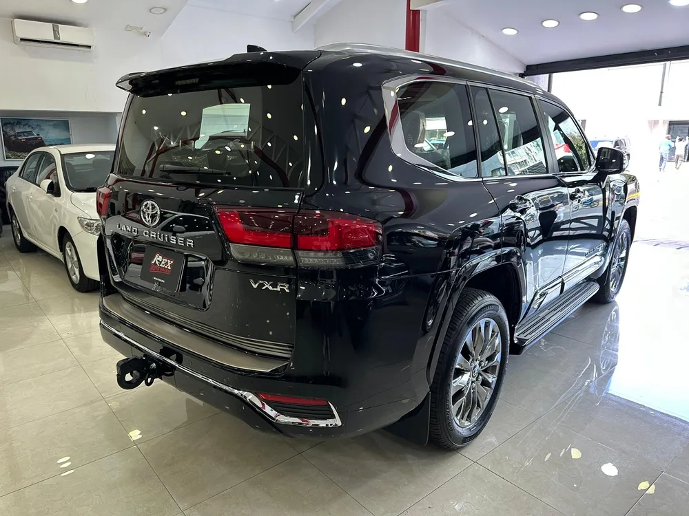 Toyota Land Cruiser 300 VXR 2025 Negro Caracas