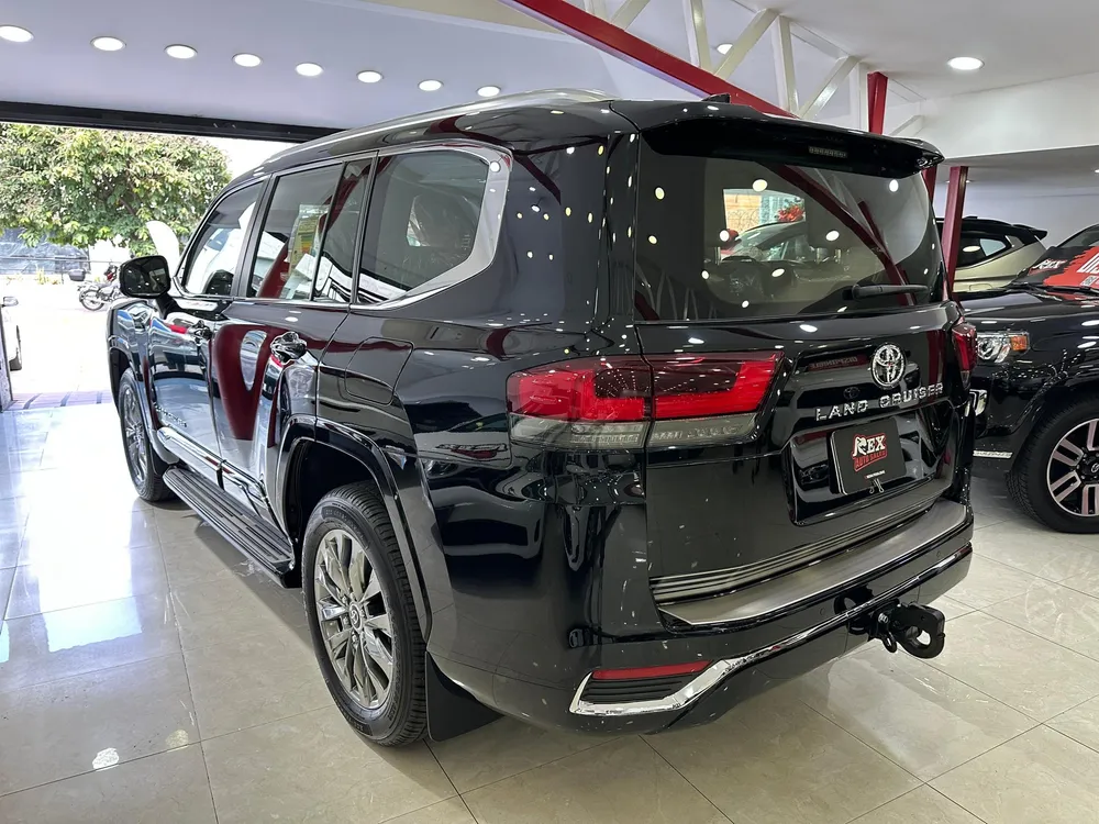 Toyota Land Cruiser 300 VXR 2025 Negro Caracas