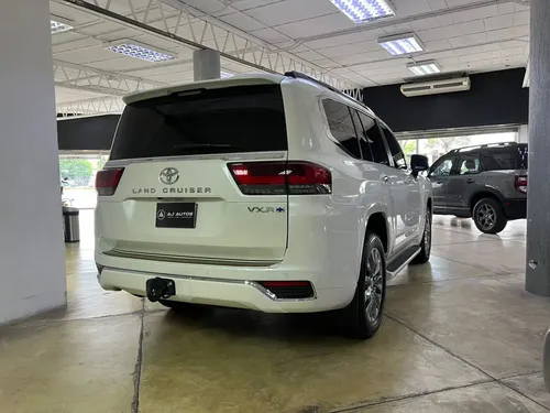 Toyota Land Cruiser 300 VX.R 2024 Blanco Valencia