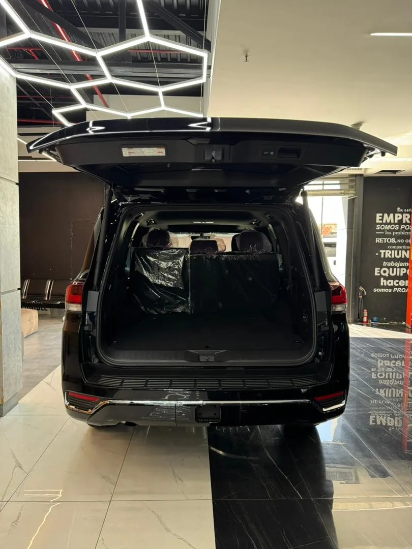 Toyota Land Cruiser 300 VX.R 2025 Negro Caracas