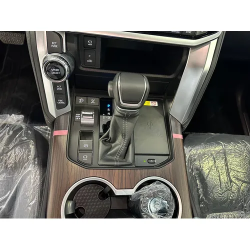 Toyota Land Cruiser 300 VXR 2025 Negro Caracas
