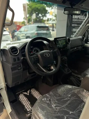 Toyota Land Cruiser 76 2025 Blanco Caracas