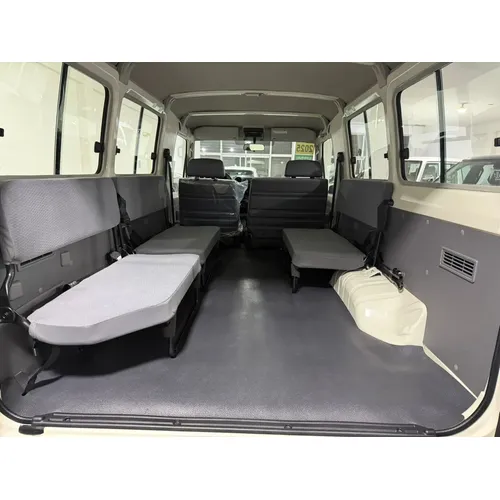 Toyota Land Cruiser 78 2025 Blanco Maracaibo