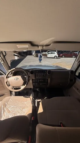 Toyota Land Cruiser 79 2023 Plateado La Colonia Tovar