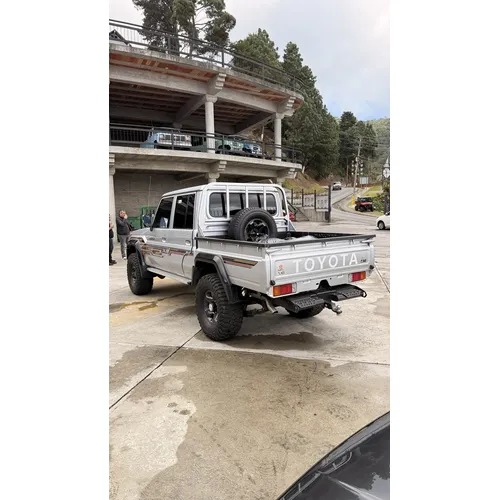 Toyota Land Cruiser 79 2024 Plateado La Colonia Tovar