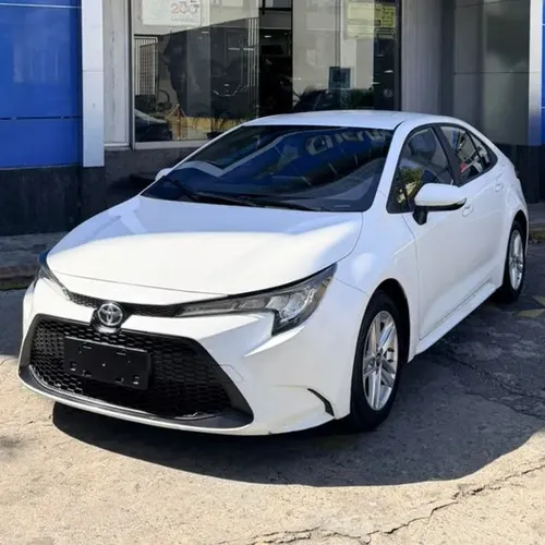 Toyota Levin 2022 Blanco Caracas