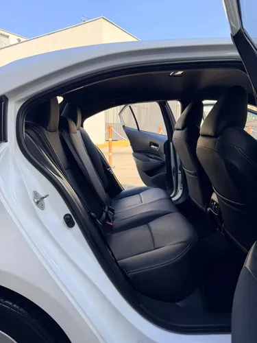 Toyota Levin 2022 Blanco Caracas