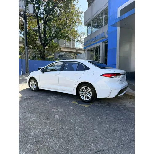 Toyota Levin 2022 Blanco Caracas