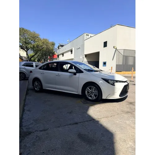Toyota Levin 2022 Blanco Caracas