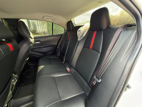 Toyota Levin 2025 Blanco Caracas